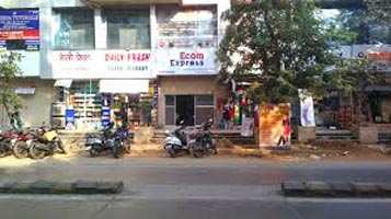 Commercial Shop 800 Sq.ft. for Rent in
