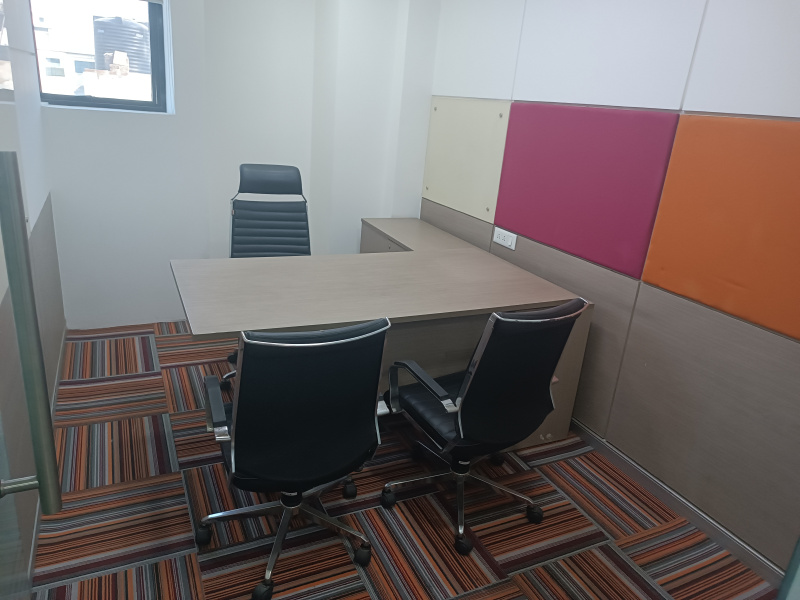  Office Space 1800 Sq.ft. for Rent in Green Park, Delhi