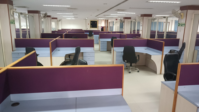  Office Space 1100 Sq.ft. for Rent in Nehru Place, Delhi