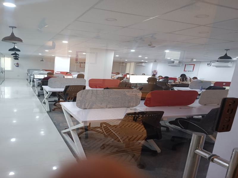  Office Space 600 Sq.ft. for Rent in Nehru Place, Delhi