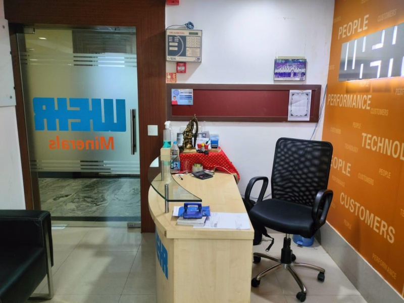  Office Space 400 Sq.ft. for Rent in Kalu Sarai, Delhi