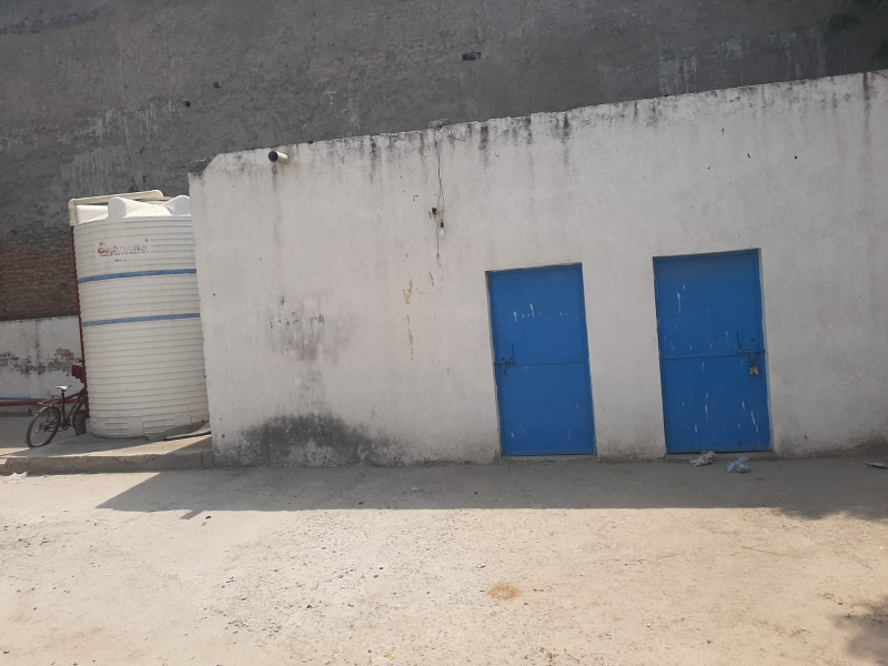  Warehouse 14000 Sq.ft. for Rent in Surajapur Kasna Road, Greater Noida