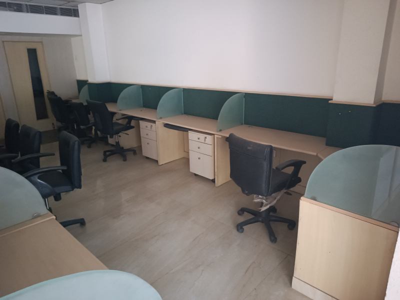  Office Space 1200 Sq.ft. for Rent in Green Park, Delhi