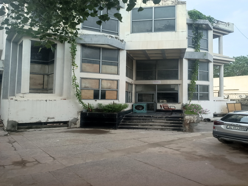  Office Space 1100 Sq.ft. for Rent in Saket, Delhi