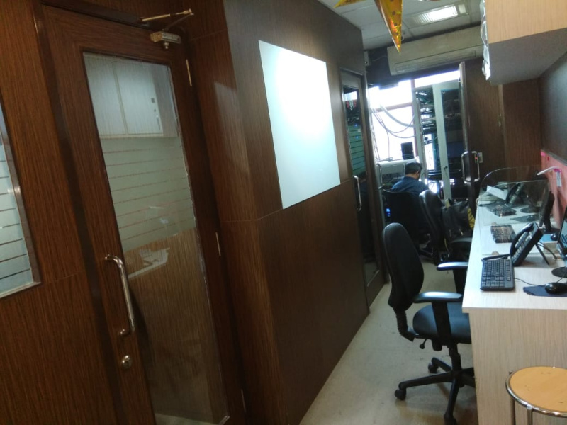  Office Space 450 Sq.ft. for Rent in East Of Kailash, Delhi