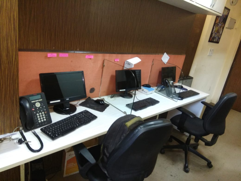  Office Space 450 Sq.ft. for Rent in East Of Kailash, Delhi