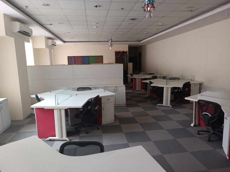  Office Space 500 Sq.ft. for Rent in Lajpat Nagar IV, Delhi