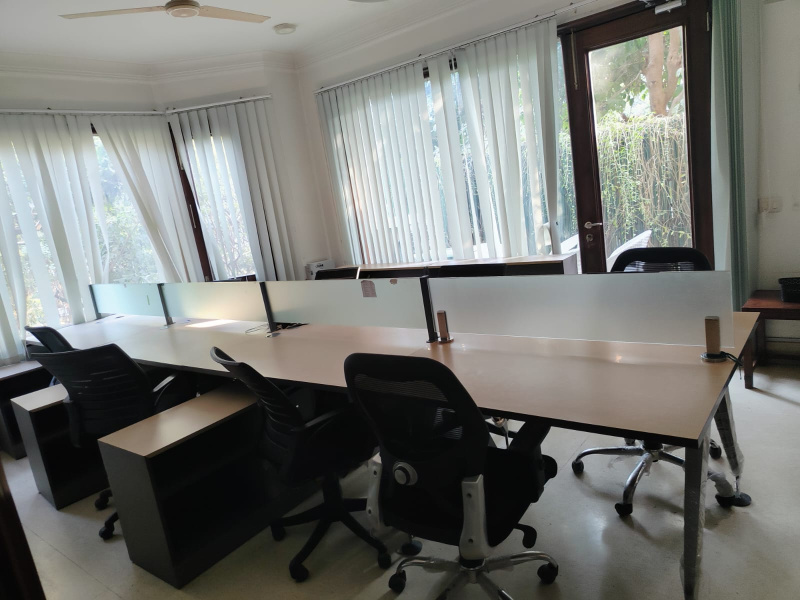  1800 Sq.ft. Office Space for Rent in Block D Saket, Delhi