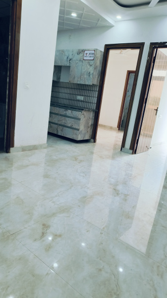 2 BHK Apartment 1020 Sq.ft. for Sale in Alpha 1, Greater Noida
