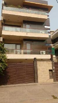 2 BHK Builder Floor for Rent in DLF Phase II, Gurgaon