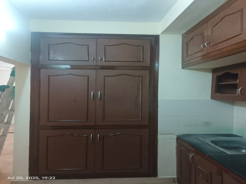 2 BHK 880 Sq.ft. Apartment for Sale in Adyar, Chennai