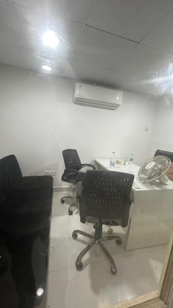  Office Space 498 Sq.ft. for Rent in Mathura Road, Faridabad