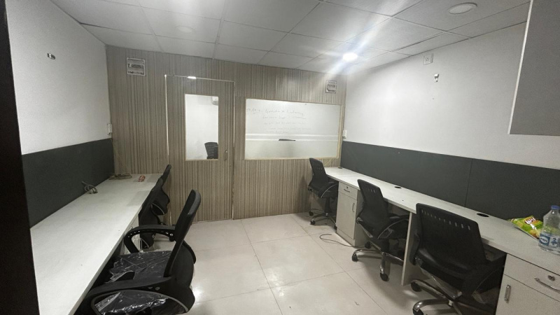  Office Space 498 Sq.ft. for Rent in Mathura Road, Faridabad