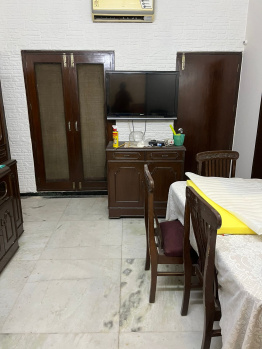 2 BHK Builder Floor for Rent in Block A Saket, Delhi