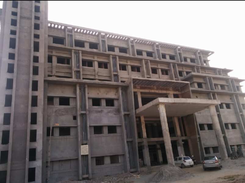 Commercial Land 10000 Sq. Meter for Sale in Chi V, Greater Noida