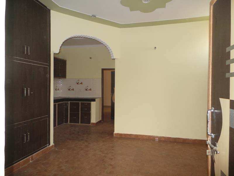 2 BHK Builder Floor 988 Sq.ft. for Sale in Govindpuram, Ghaziabad