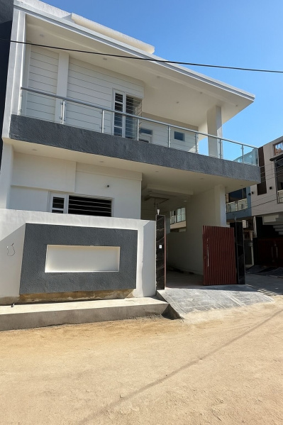 4 BHK 2004 Sq.ft. House for Sale in Kalia Colony, Jalandhar