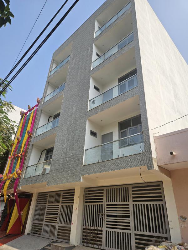 8 BHK 150 Sq. Yards Builder Floor for Sale in Sector 110A, Gurgaon