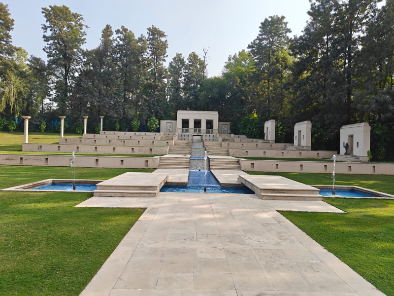 5 BHK 10000 Sq.ft. Farm House for Sale in Rajokri, Delhi