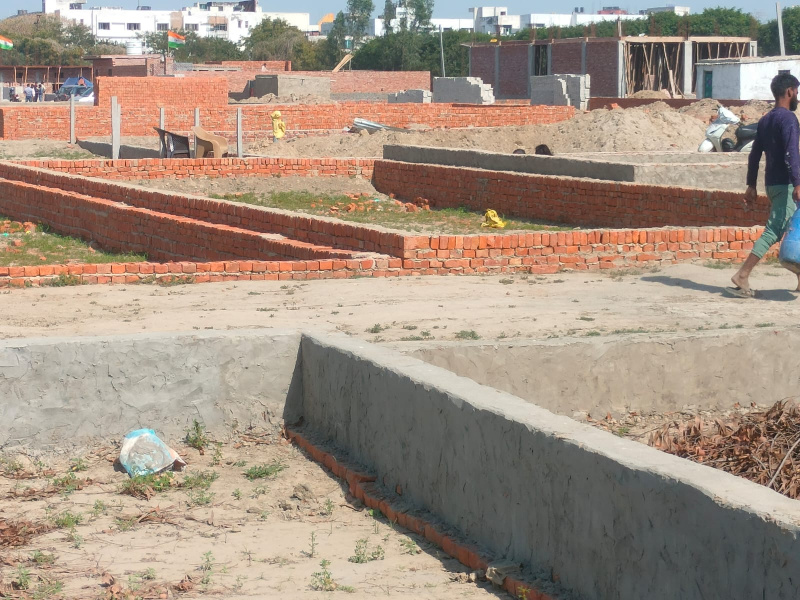  450 Sq.ft. Residential Plot for Sale in Sector 154 Noida