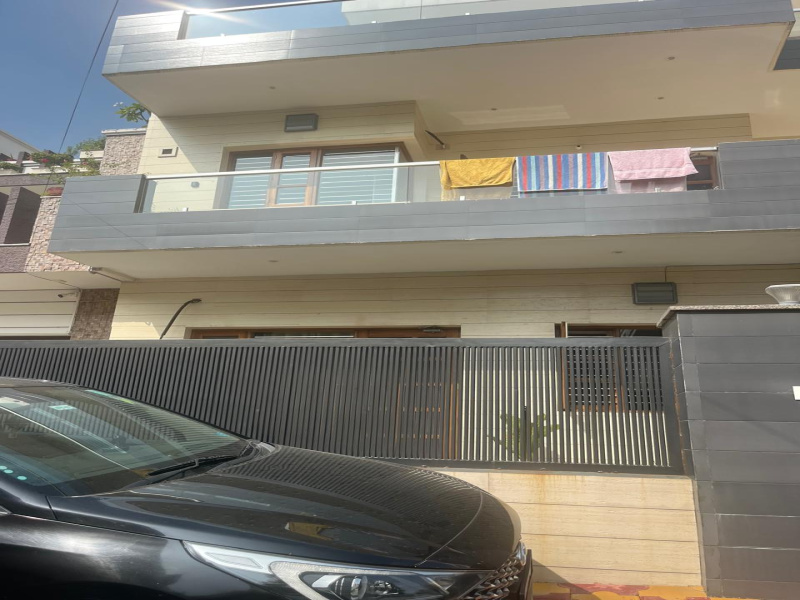 6 BHK 250 Sq. Yards House for Sale in Sector 17, Yamunanagar