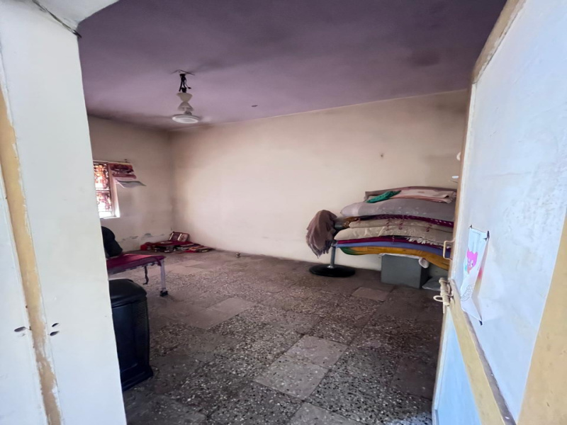 1 BHK 850 Sq.ft. House for Sale in Makarpura, Vadodara