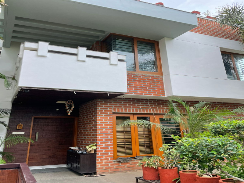 4 BHK 1800 Sq.ft. Villa for Sale in Jambuva, Vadodara