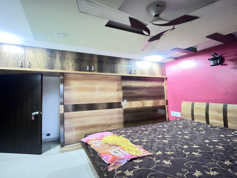 3 BHK 1500 Sq.ft. Apartment for Sale in Manjalpur, Vadodara