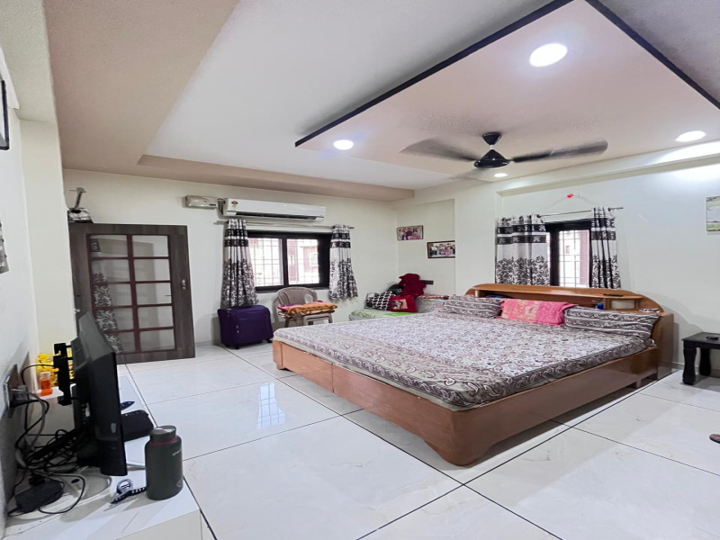 3 BHK 2000 Sq.ft. Apartment for Sale in Maneja, Vadodara