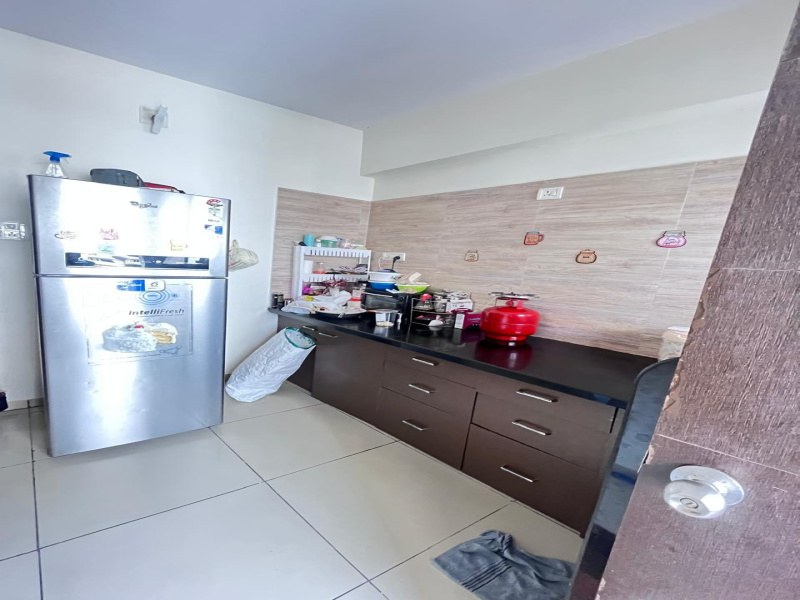 2 BHK 800 Sq.ft. Apartment for Sale in Atladra, Vadodara