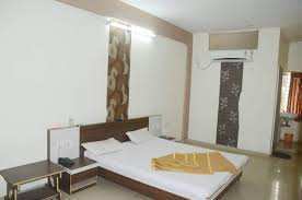 1 BHK Apartment 90 Sq. Yards for Rent in
