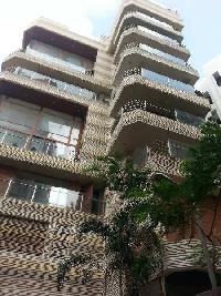 6 BHK House for Sale in Bandra West, Mumbai