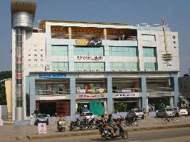  Commercial Shop for Rent in College Road, Nashik