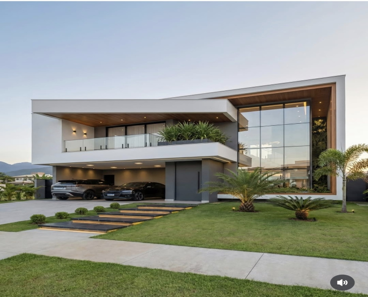  660 Sq. Yards Residential Plot for Sale in Athwa Lines, Surat