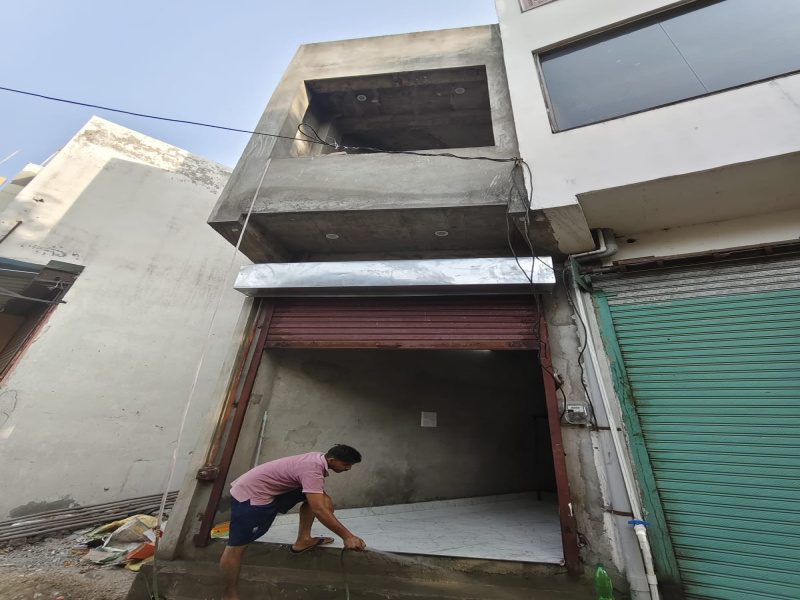  Commercial Shop 450 Sq.ft. for Rent in Budhi Vihar, Moradabad