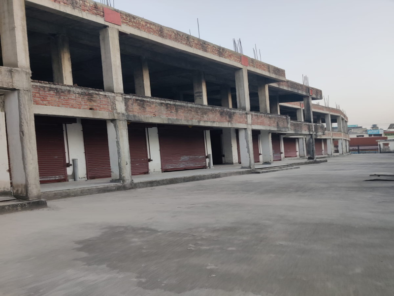  180 Sq.ft. Commercial Shop for Sale in Delhi Road, Moradabad