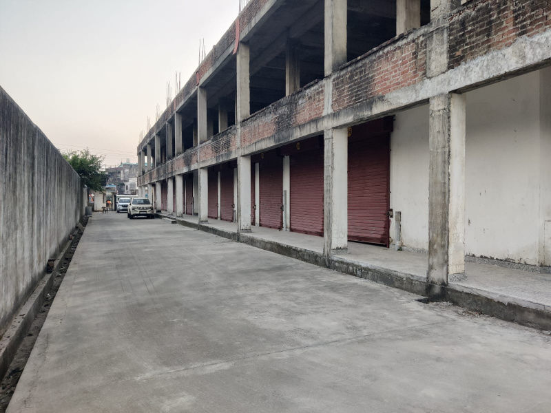  180 Sq.ft. Commercial Shop for Sale in Delhi Road, Moradabad