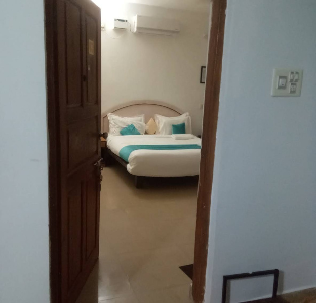  Guest House 300 Sq. Meter for Rent in Calangute, Goa