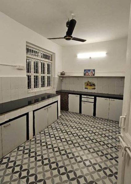 1 BHK 67 Sq. Meter Apartment for Rent in Gauravaddo, Calangute, Goa