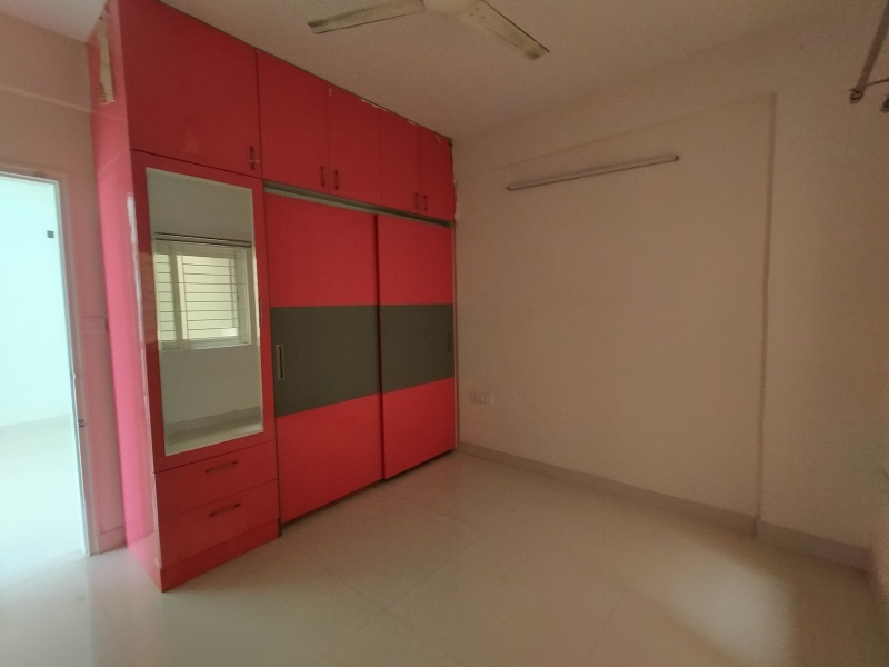 2 BHK Apartment 1400 Sq.ft. for Rent in Old Madras Road, Bangalore