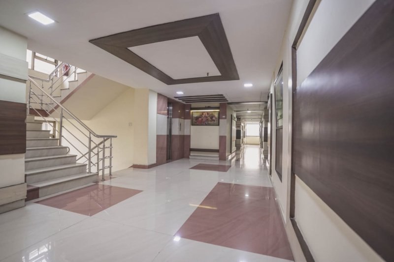  Hotels 24000 Sq.ft. for Sale in M G Road, Indore