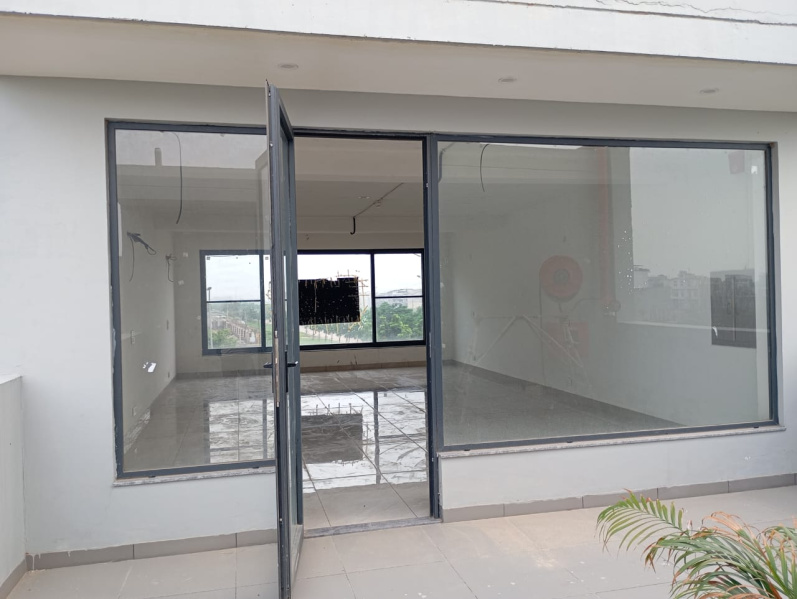  Office Space 800 Sq.ft. for Rent in Sector 82 Mohali