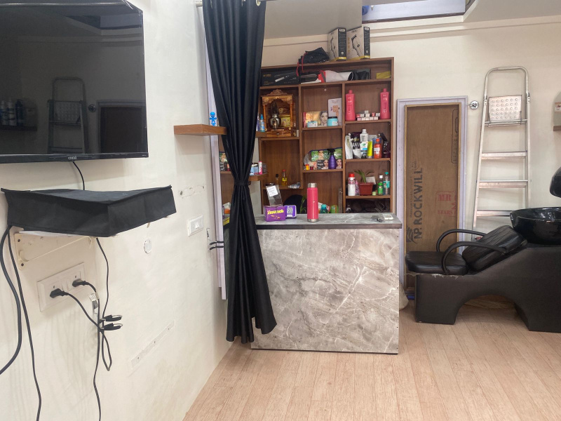  350 Sq.ft. Commercial Shop for Rent in Nalasopara West, Mumbai