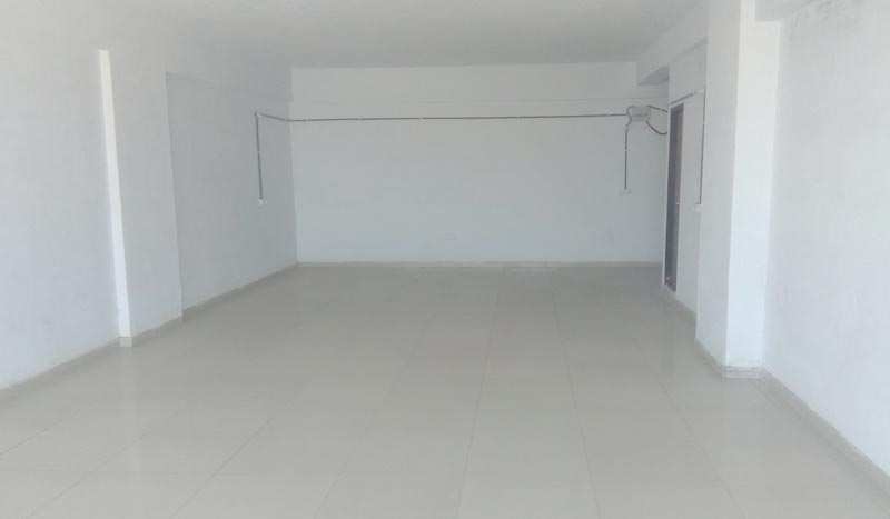 Showroom 2500 Sq.ft. for Rent in