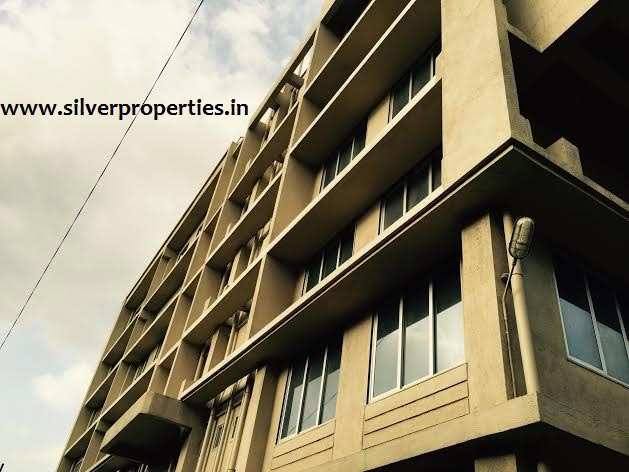 Warehouse 1000 Sq. Meter for Rent in TTC Industrial Area, Navi Mumbai
