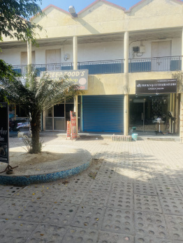  Commercial Shop for Sale in Gamma 2, Greater Noida