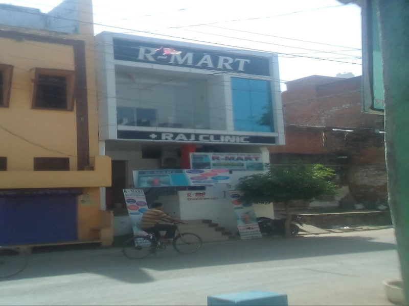  Office Space 1350 Sq.ft. for Rent in Ganesh Ganj, Mirzapur-cum-Vindhyachal