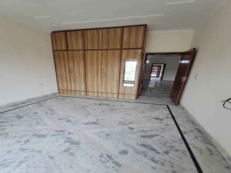 9 BHK House 3500 Sq.ft. for Rent in Phase 7, Mohali