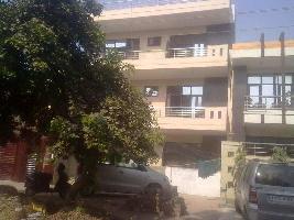 3 BHK Builder Floor for Rent in Sector 40 Gurgaon