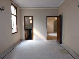 4 BHK Builder Floor for Sale in Block D New Friends Colony, Delhi